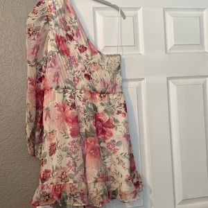 Express floral one shoulder romper